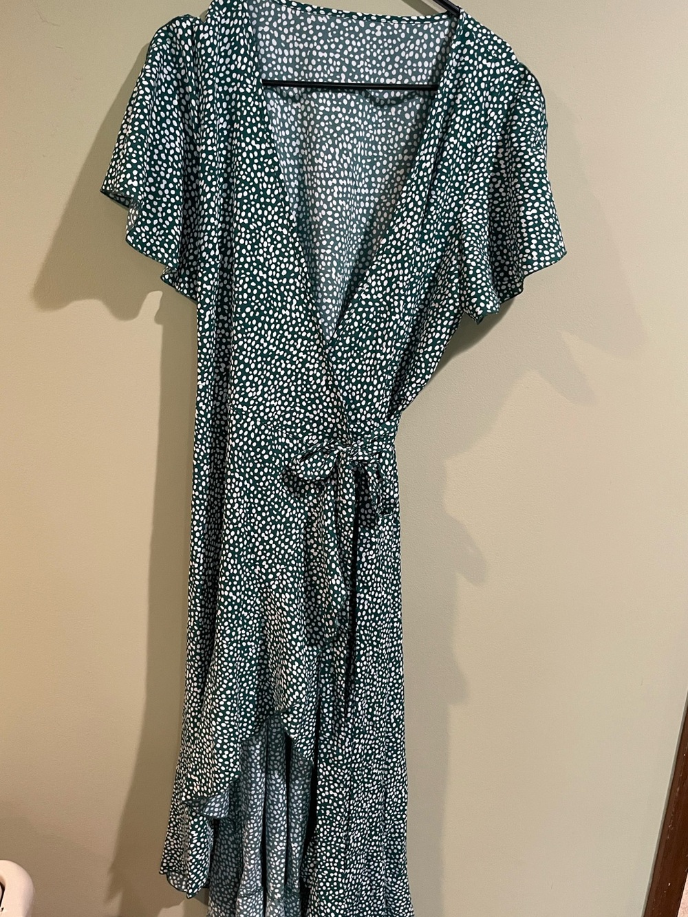 Green & White Polka Dot Wrap Maxi Dress Cupshe size Large